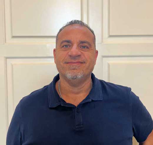 Chris Vasilopoulos / <span>Colony Service and Sales Representative</span>