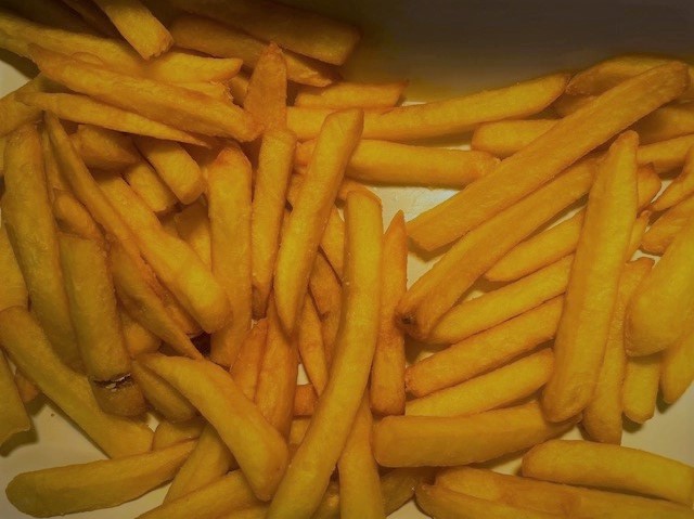 Cavendish Farms 05502 French Fries Fine Coat Reg Straight Cut6/5#